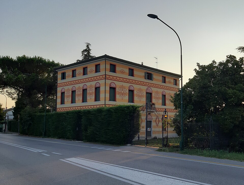 A photograph of Villa Carlesso