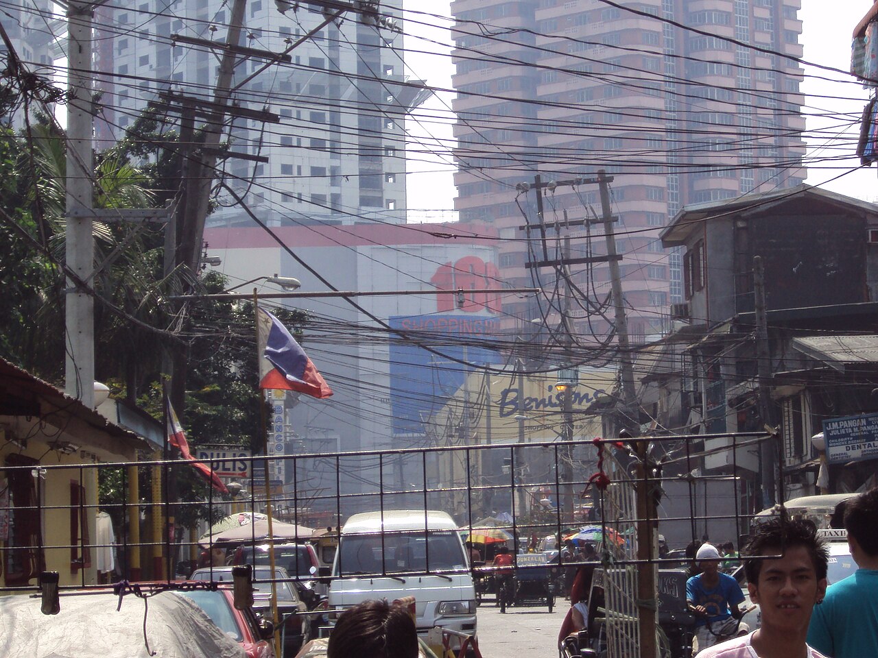 A photograph of 168 Shopping Mall