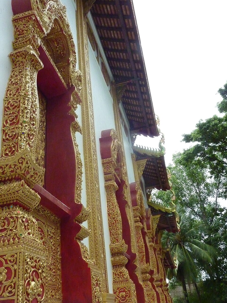 A photograph of Wat Ku Tao