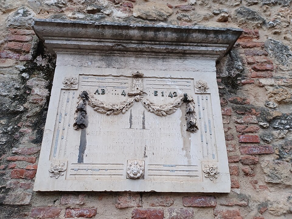 A photograph of Arco de São Jorge