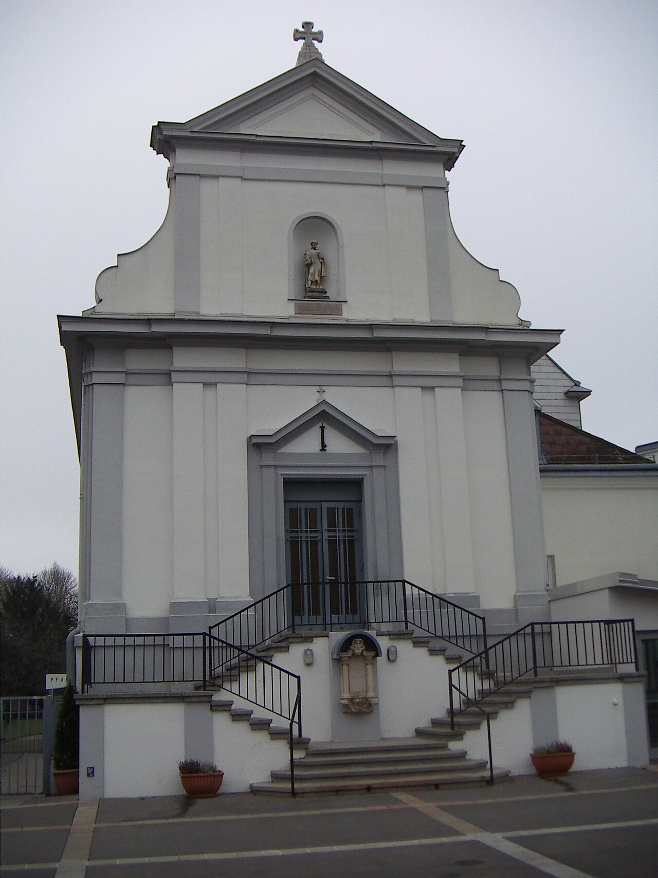 Uma fotografia de Herz-Jesu-Kirche
