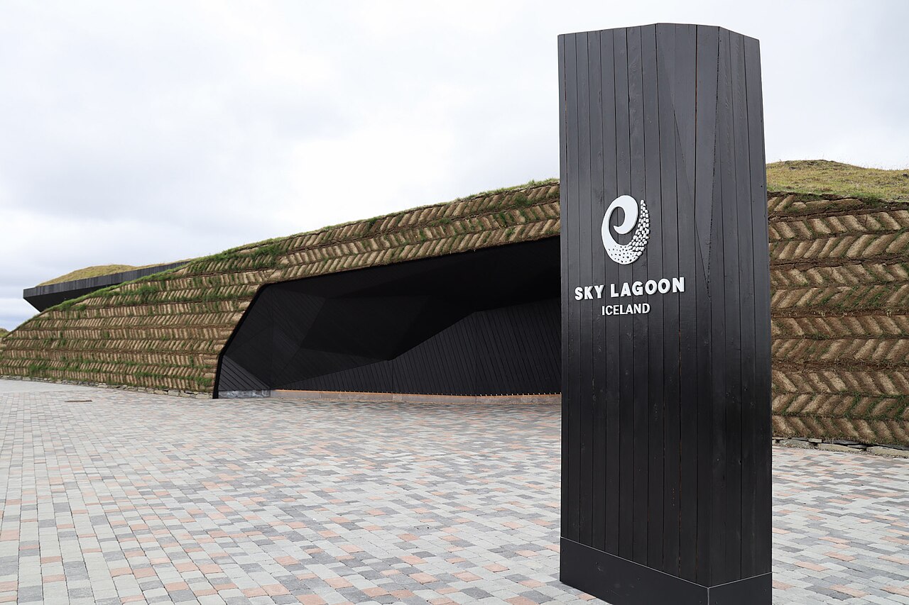A photograph of Sky Lagoon