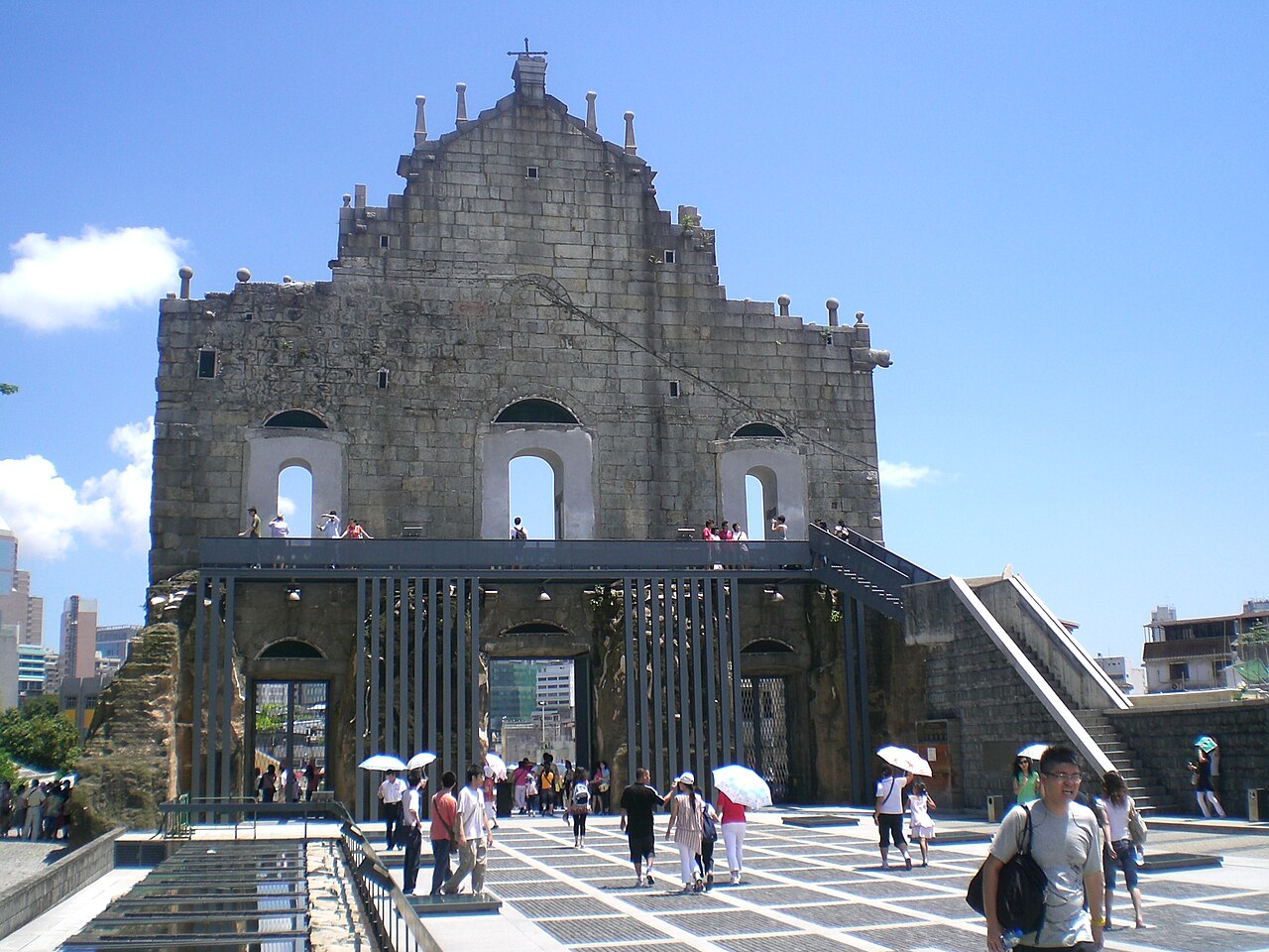天主教藝術博物館 Museu de Arte Sacra e Cripta fotoğrafı