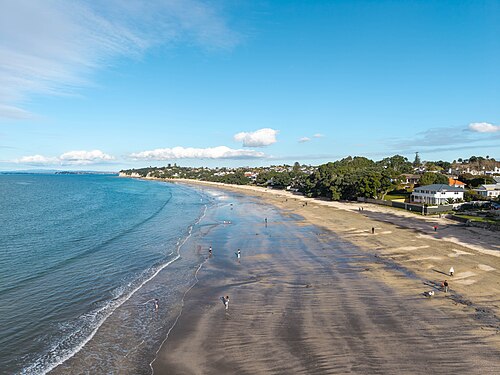 Takapuna Beach