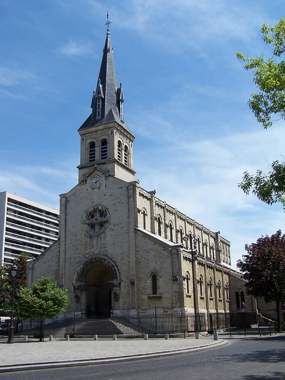 A photograph of Église Notre-Dame-de-la-Gare