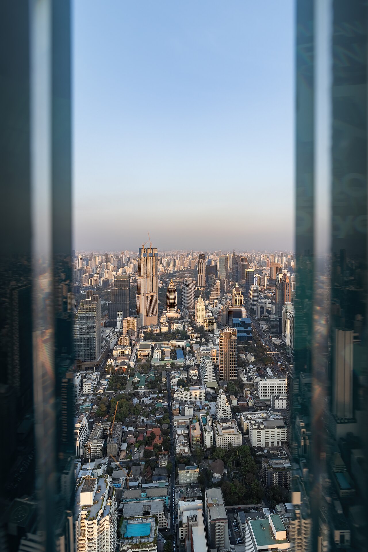 MAHANAKHON SKYWALK