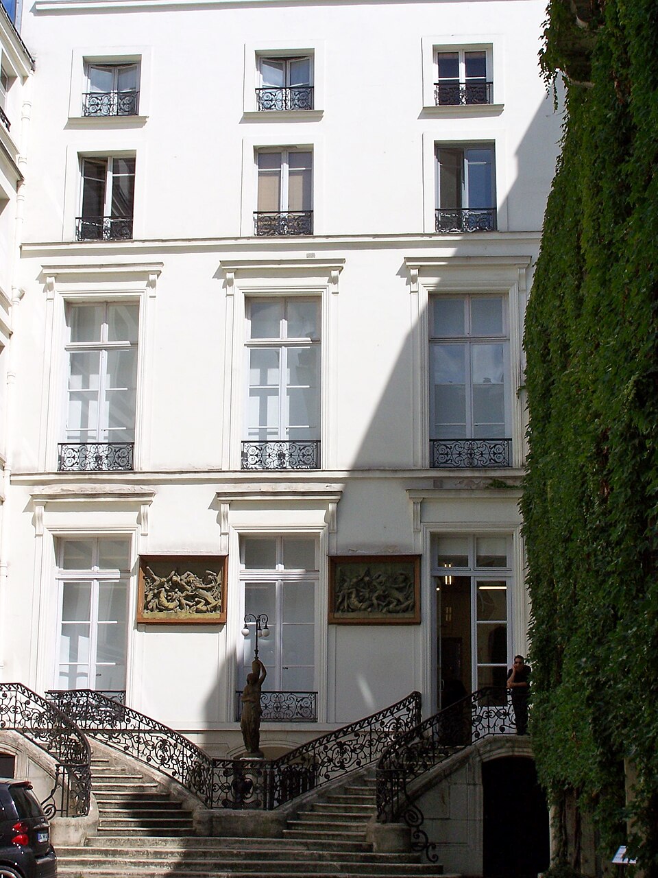 A photograph of Galerie Perrotin