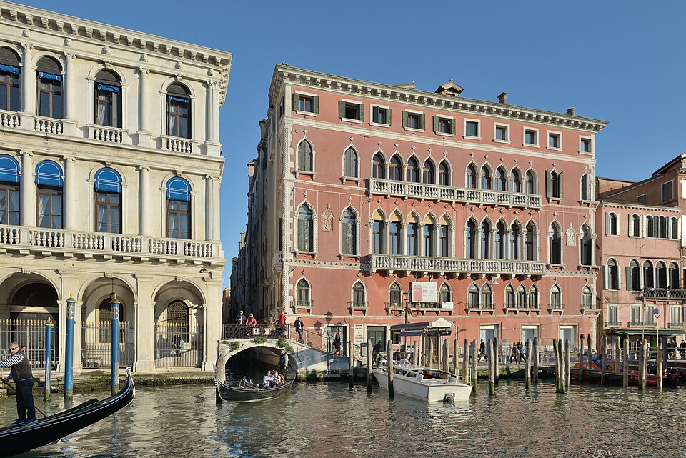 A photograph of Palazzo Bembo