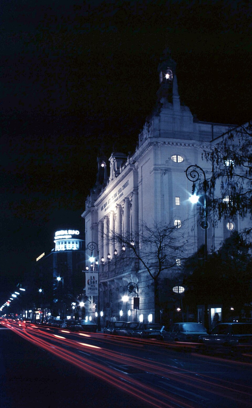 A photograph of Theater des Westens