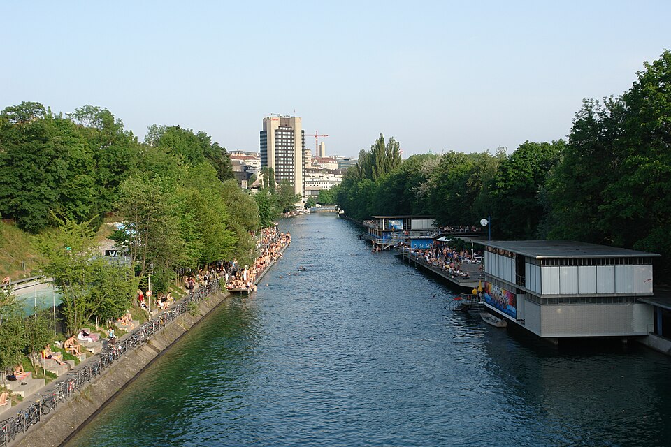 A photograph of Flussbad Oberer Letten