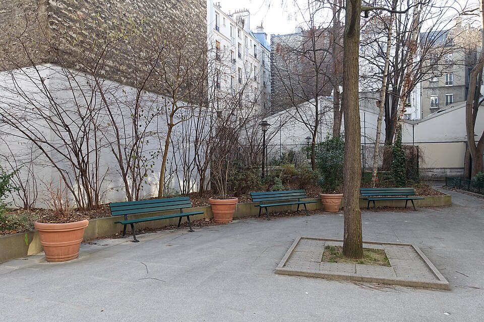 A photograph of square Jean-Allemane