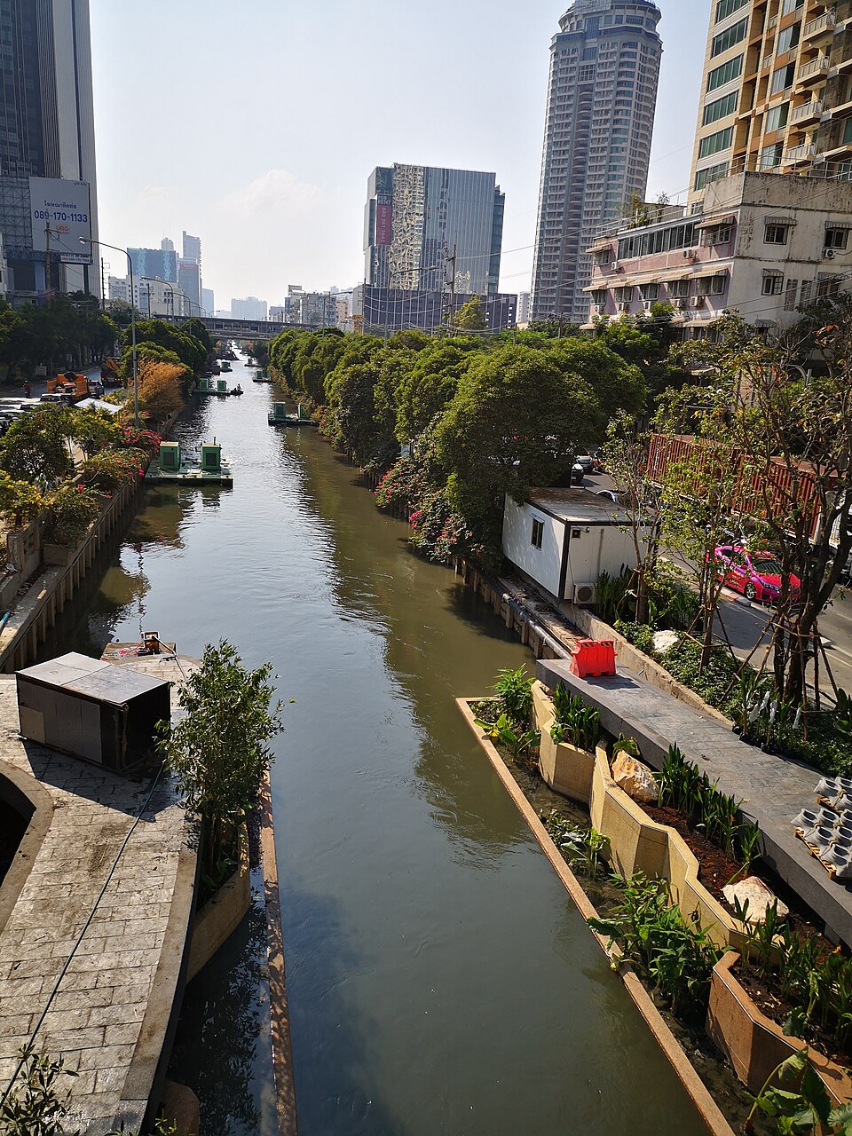 A photograph of Khlong Chong Nonsi Public Park