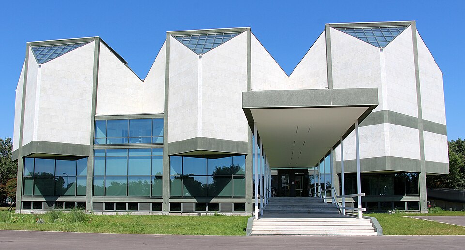A photograph of Museum of Contemporary Art