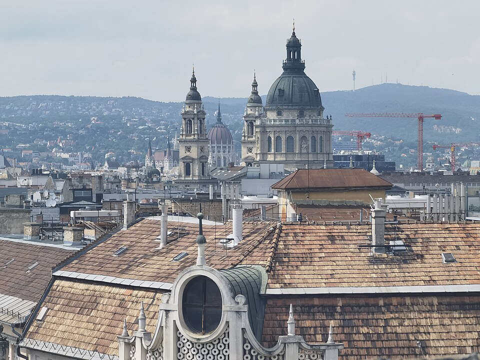 A photograph of St. Stephen's Basilica