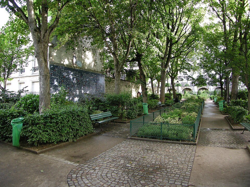 A photograph of square Jehan-Rictus