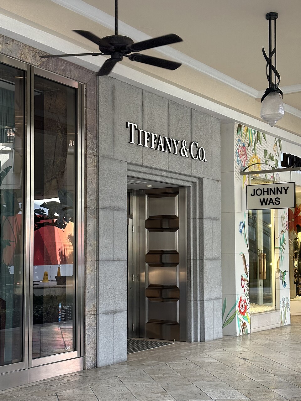 A photograph of Shops at Merrick Park