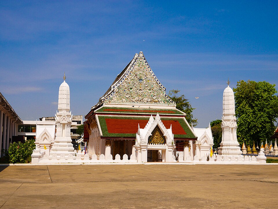 A photograph of Wat Bang Khun Thian Nok