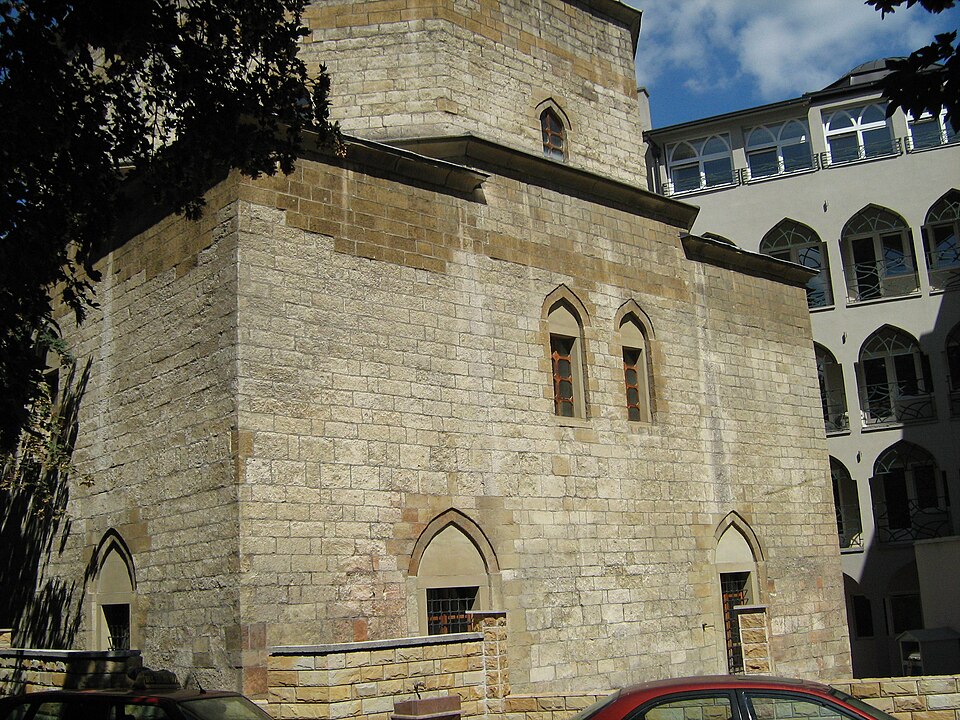 A photograph of Bajrakli Mosque