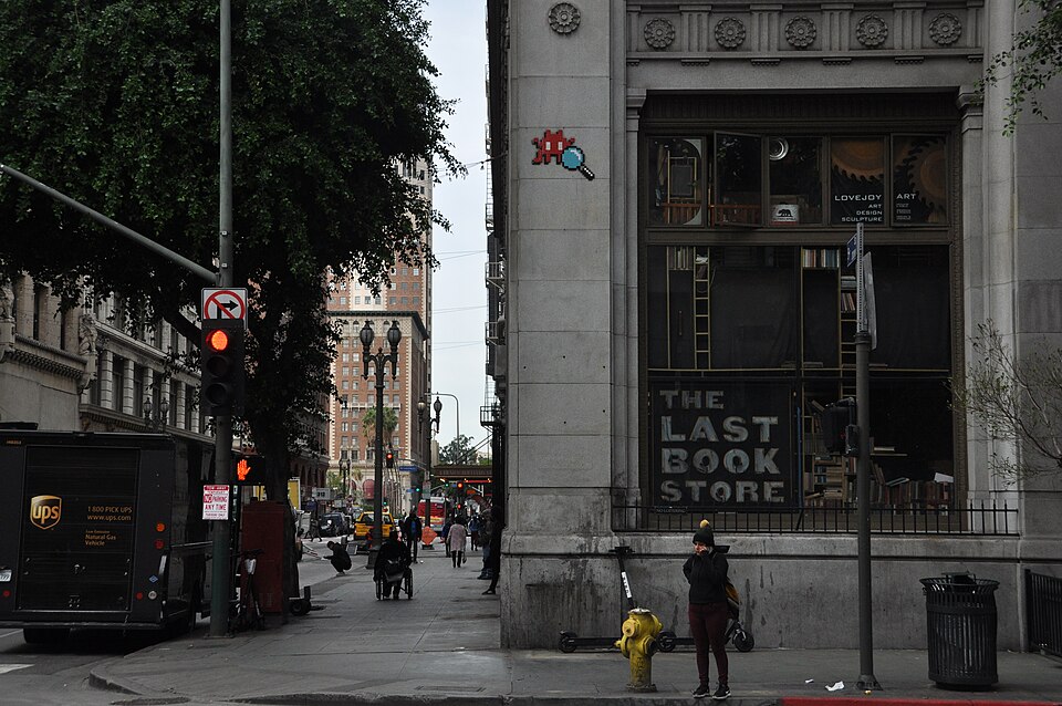 A photograph of The Last Bookstore