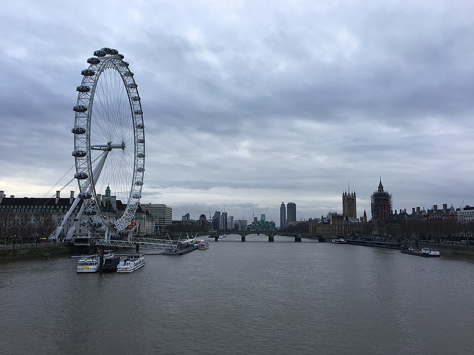 A photograph of London Eye