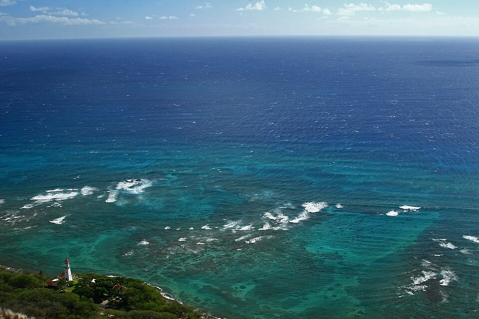 A photograph of Diamond Head Lighthouse
