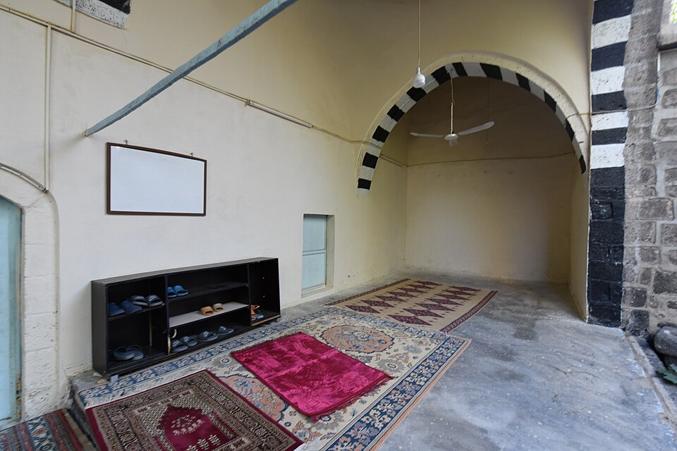 A photograph of Aynalı Camii