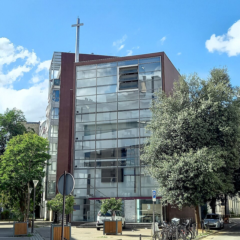 A photograph of église Saint-Luc