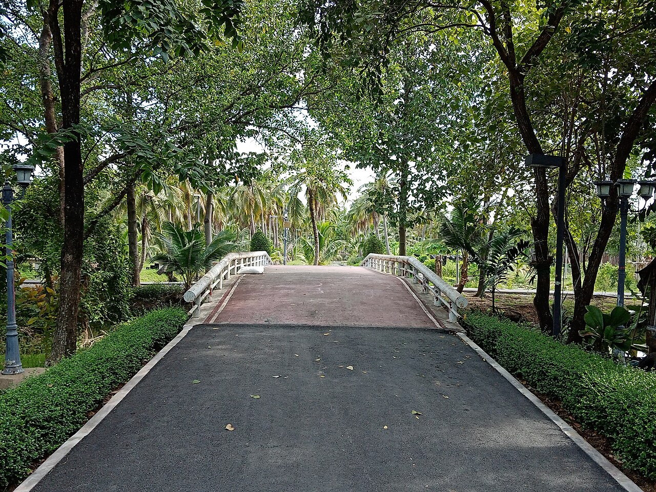 Thawi Wanarom Park fotoğrafı