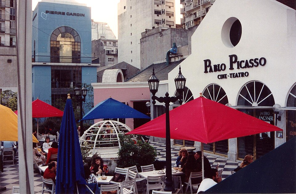 A photograph of Paseo La Plaza