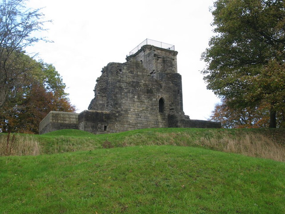 A photograph of Crookston Castle