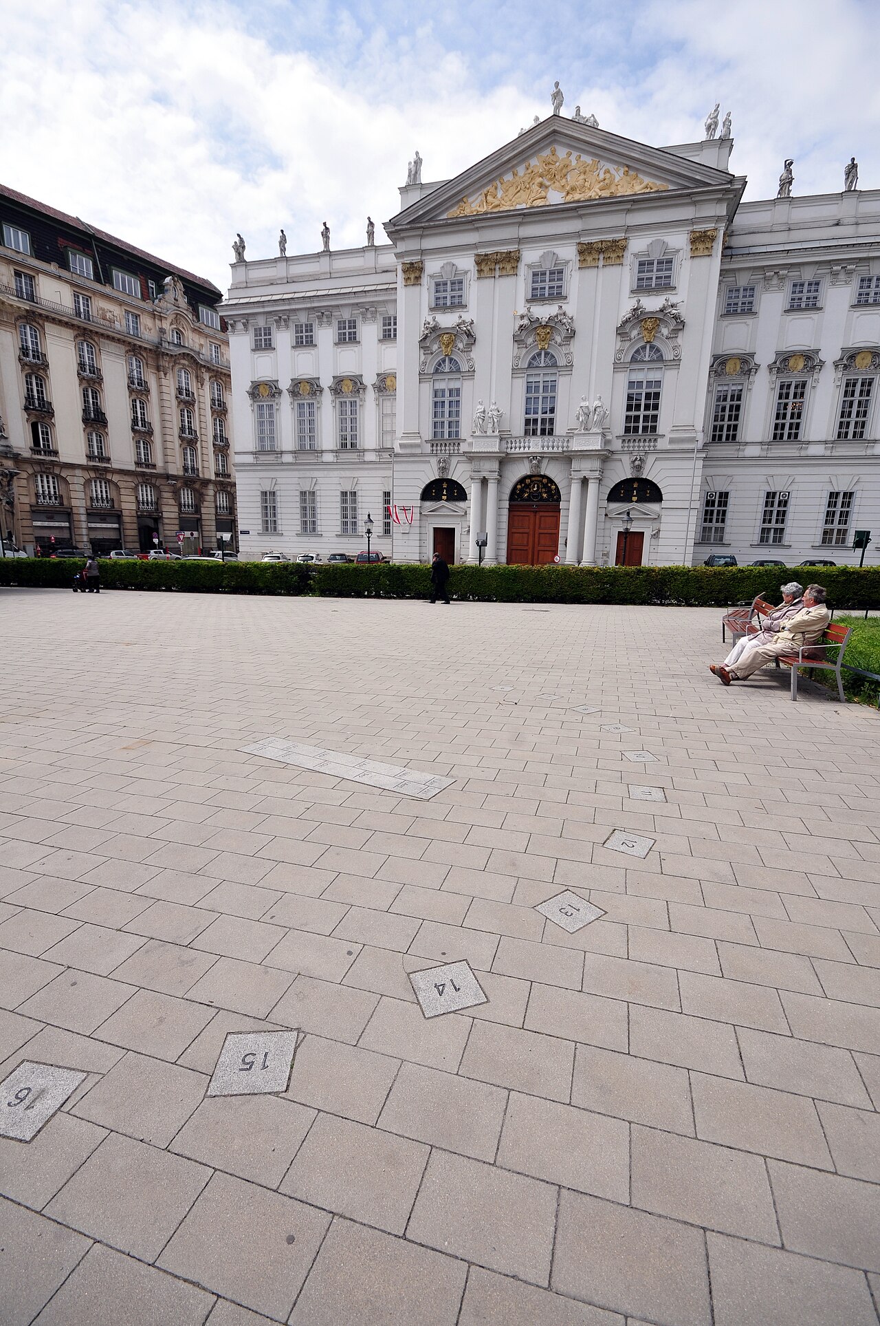 Palais Trautson fotoğrafı