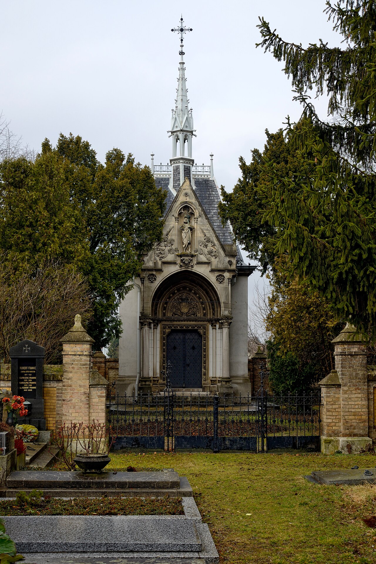 Drasche-Mausoleum