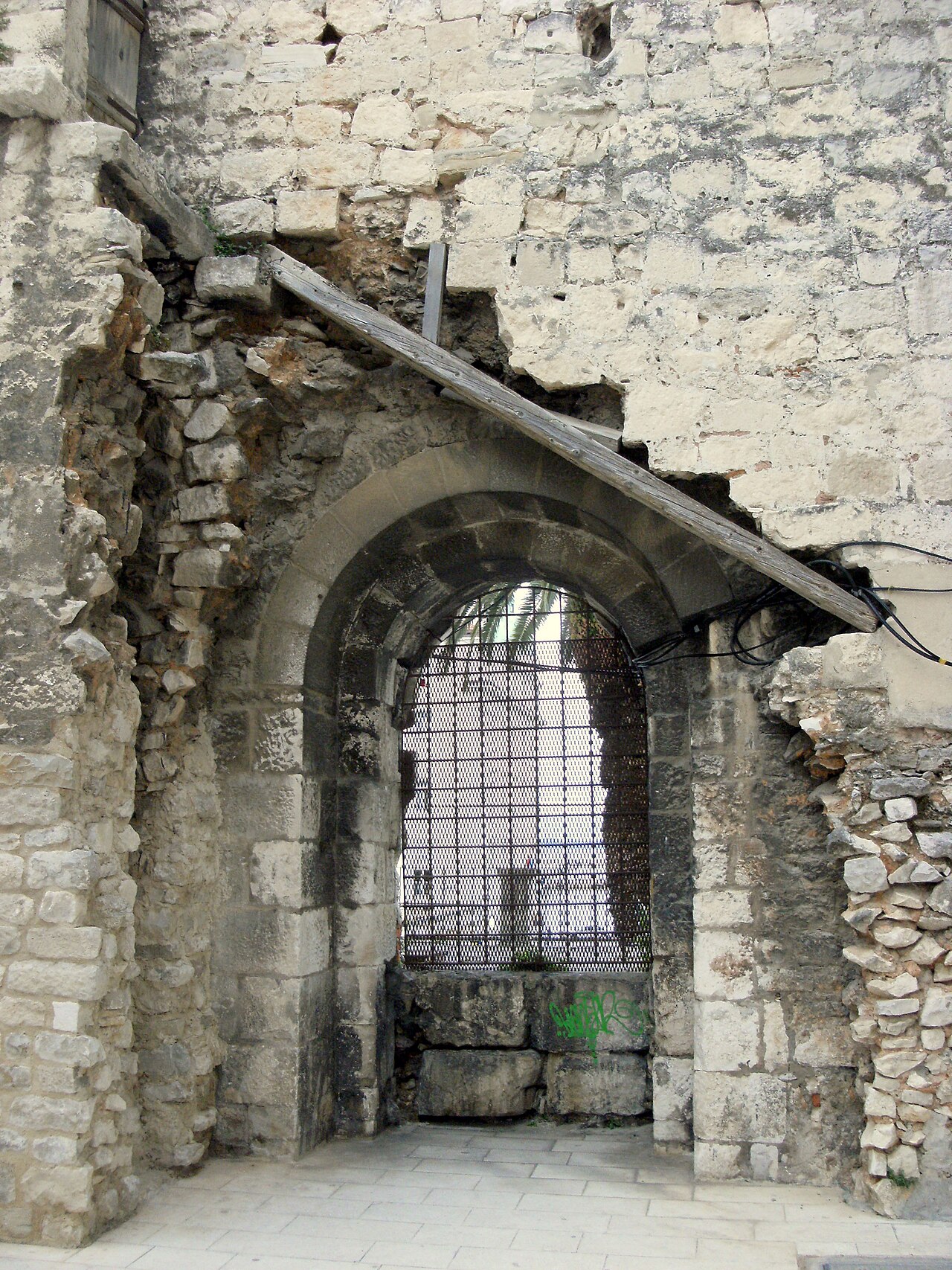 A photograph of Vestibule