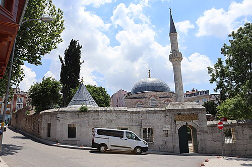 Çinili Cami