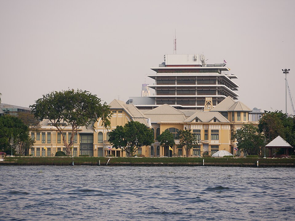 A photograph of Bang Khun Phrom palace