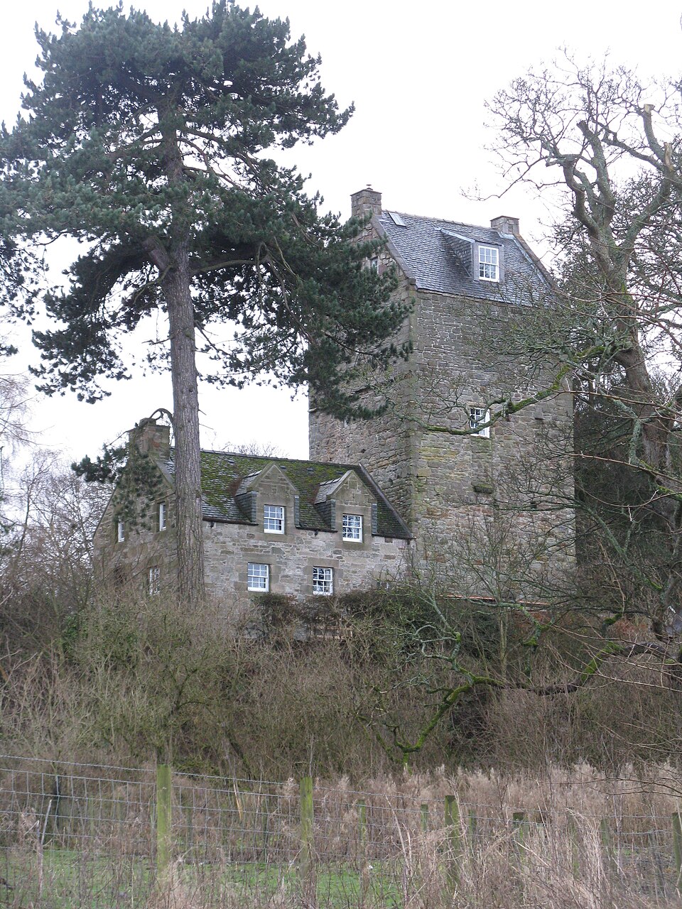 A photograph of Cramond Tower