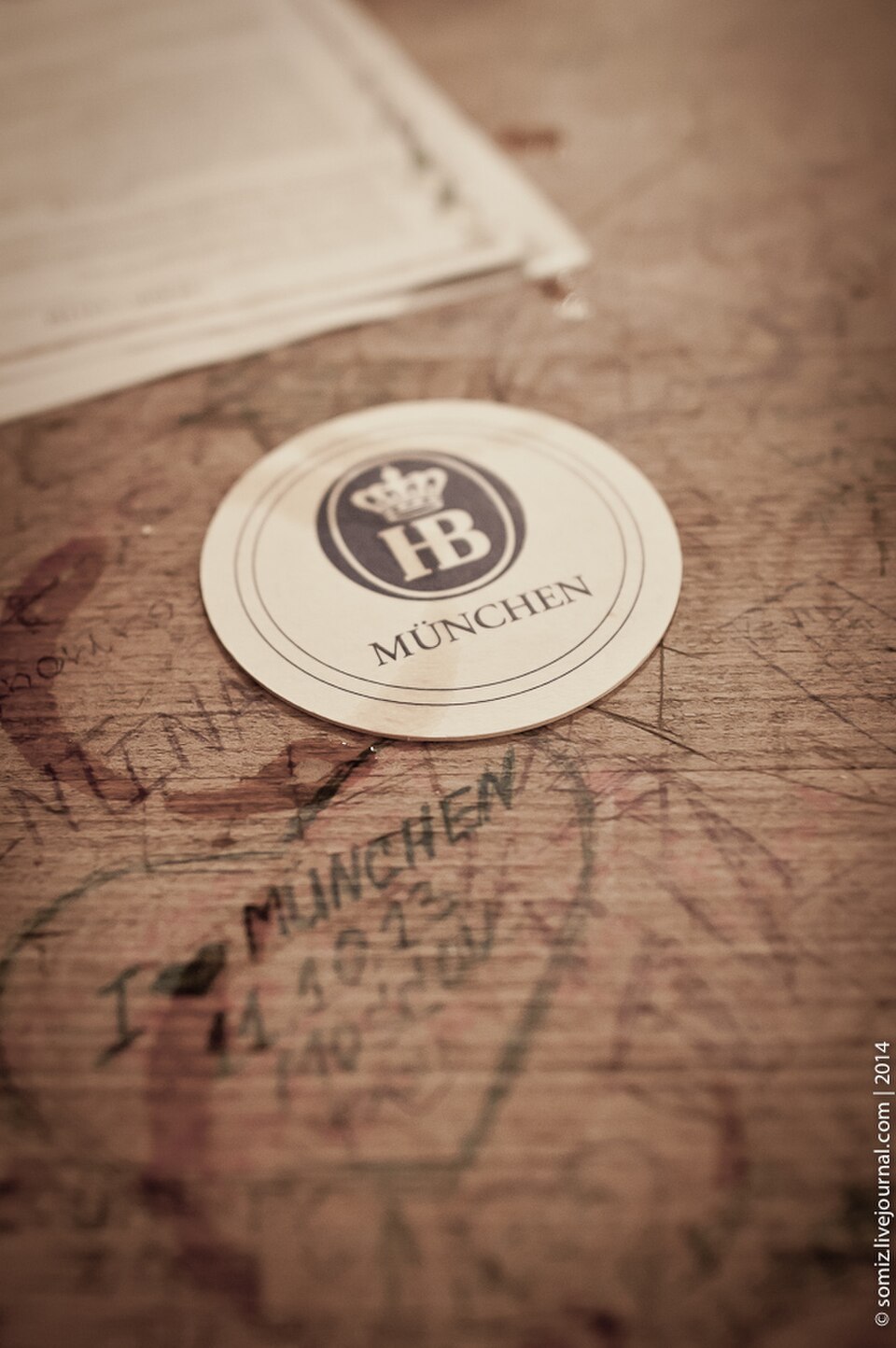 A photograph of Hofbräuhaus am Platzl