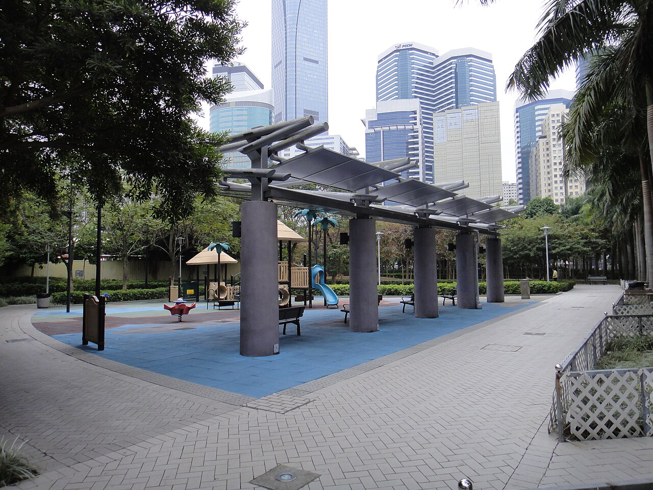 鰂魚涌公園 Quarry Bay Park