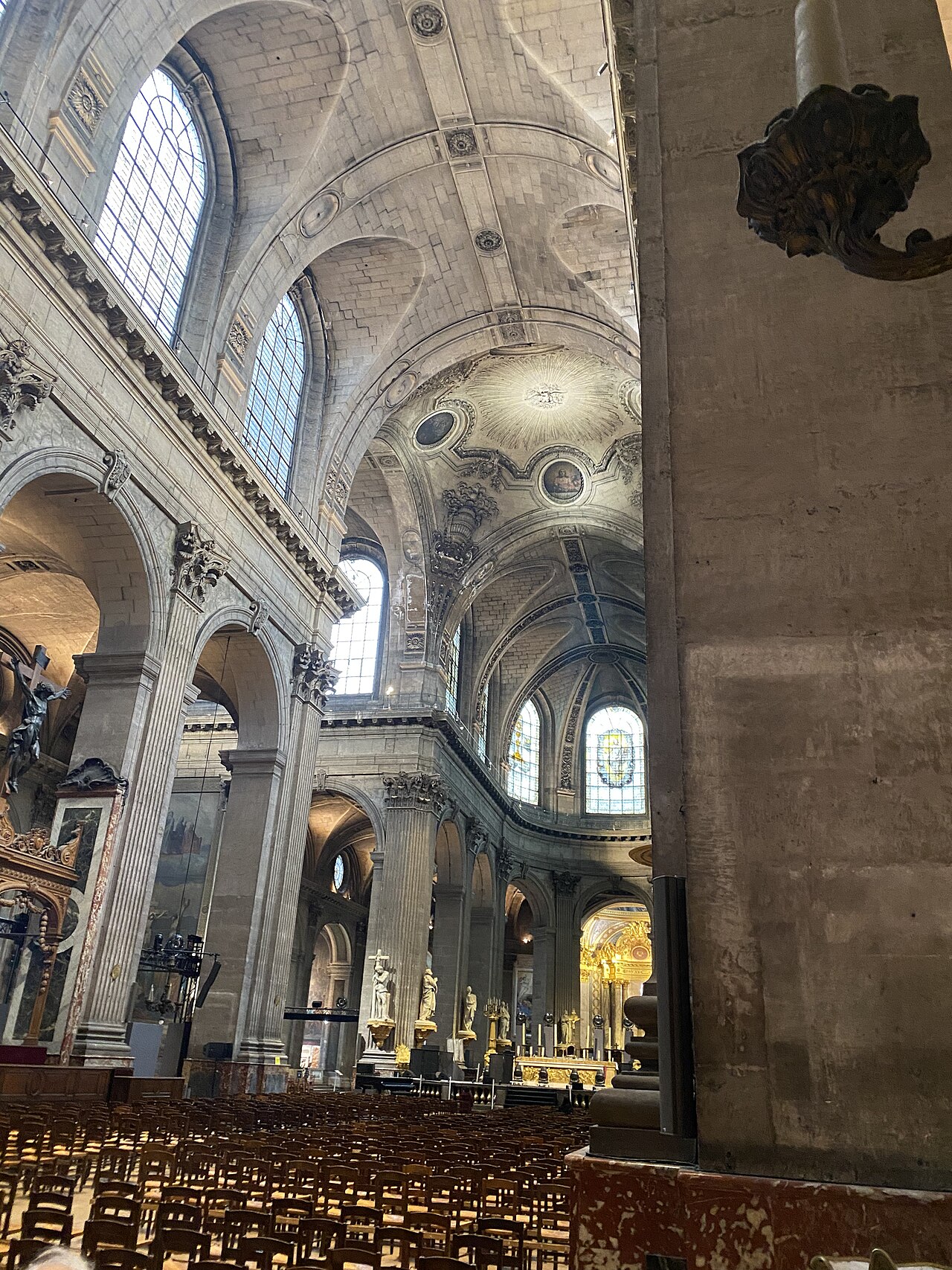 Church of Saint-Sulpice fotoğrafı