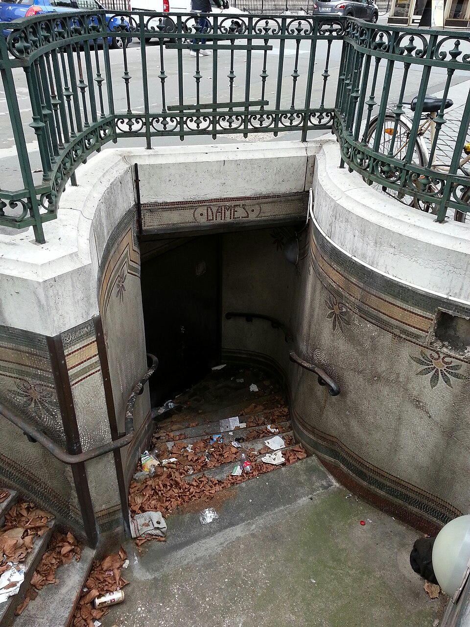 A photograph of Lavatory Madeleine