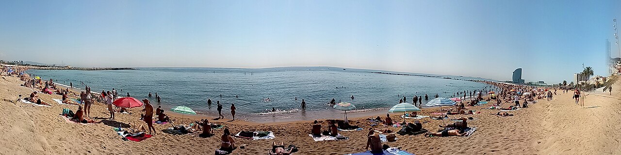 Una fotografia di Platja de la Barceloneta