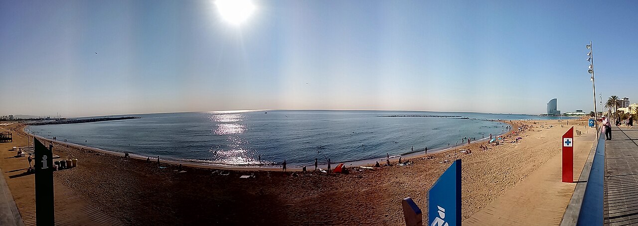 Una fotografia di Platja de la Barceloneta