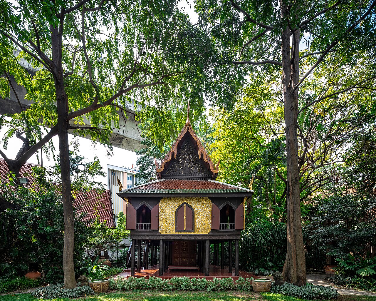 A photograph of เขตราชเทวี
