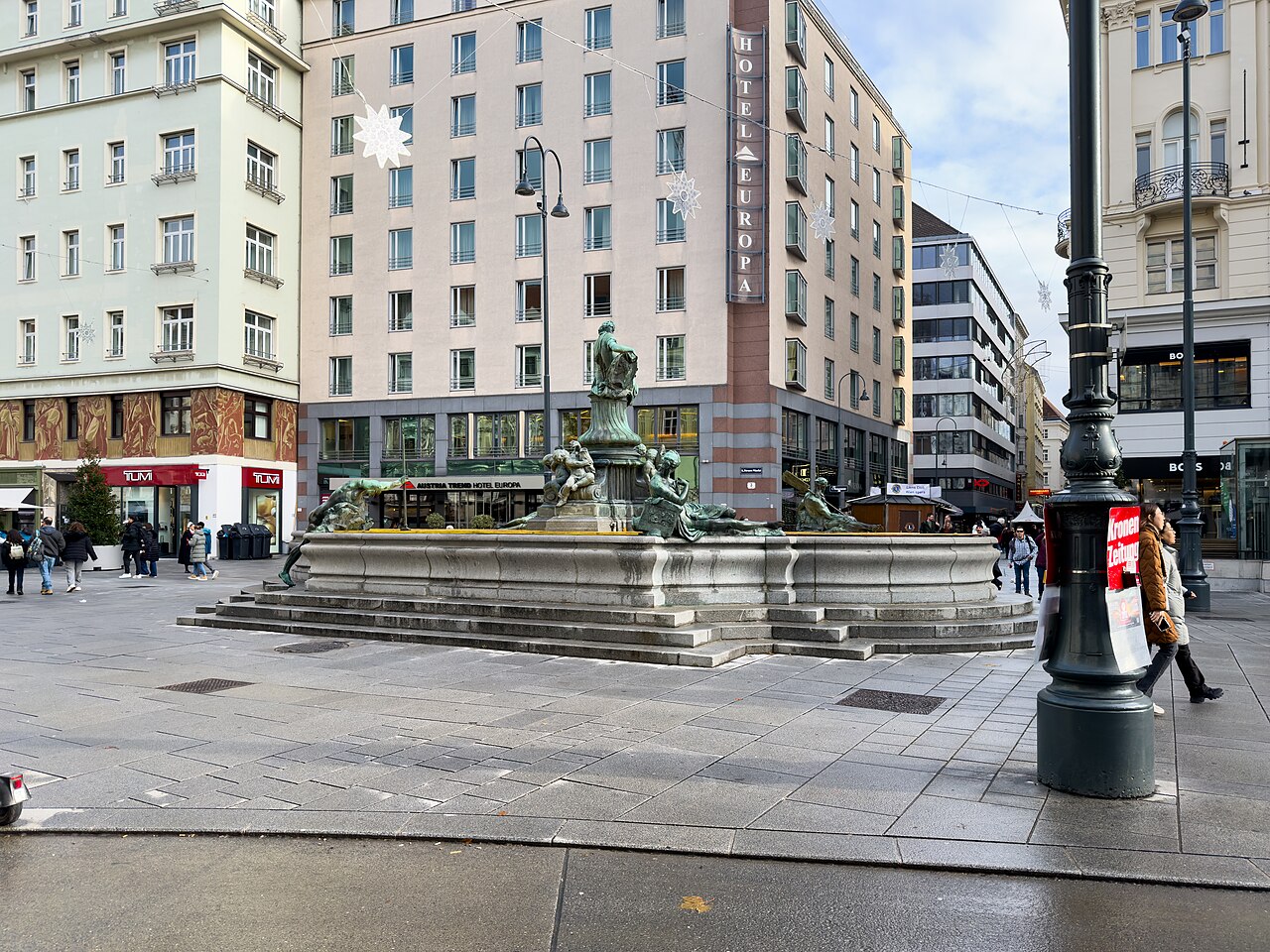 Uma fotografia de Donnerbrunnen