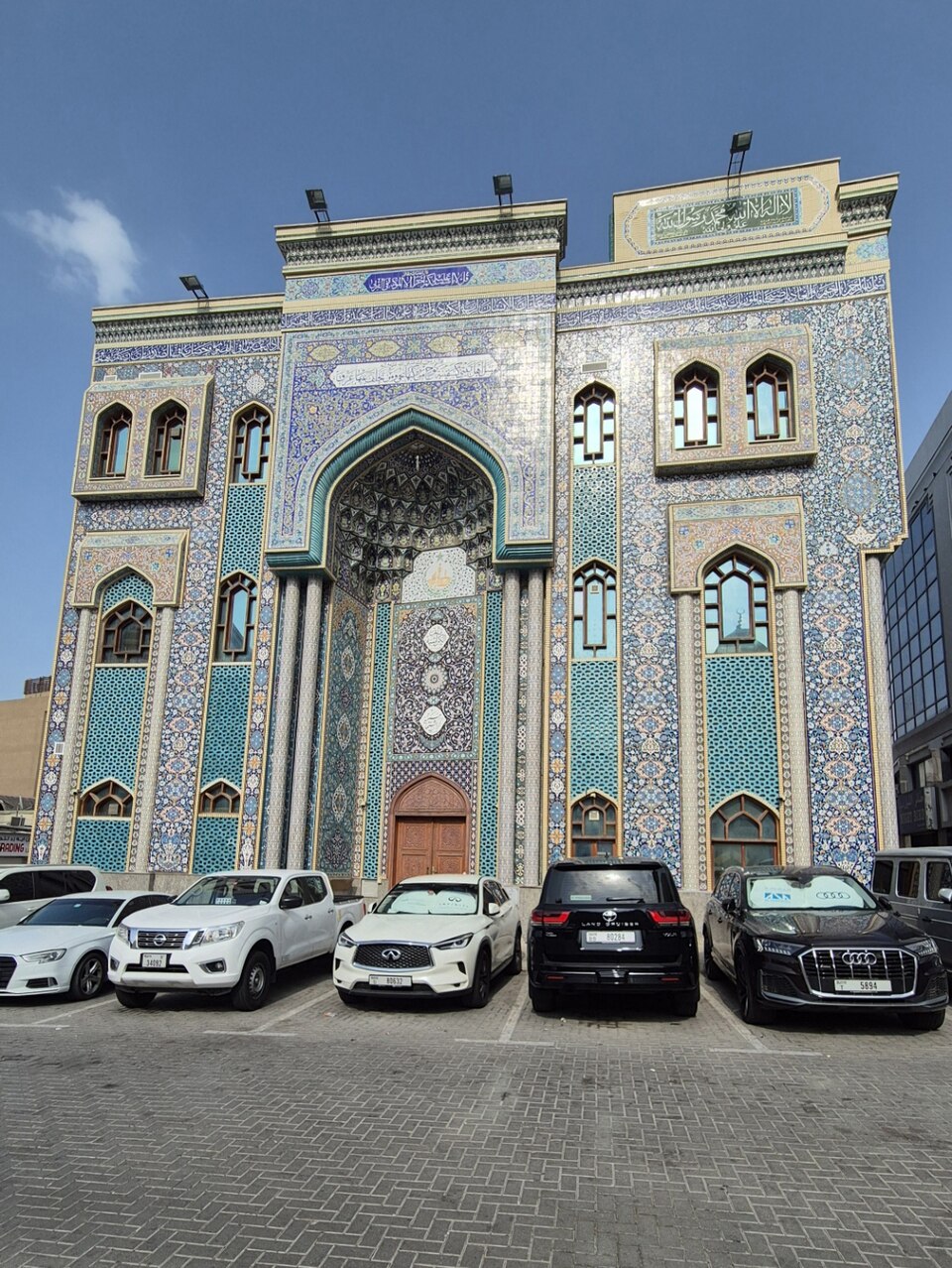A photograph of Iranian Mosque, Bur Dubai