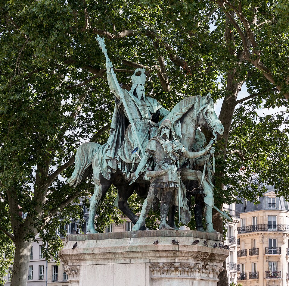 A photograph of Charlemagne et ses Leudes