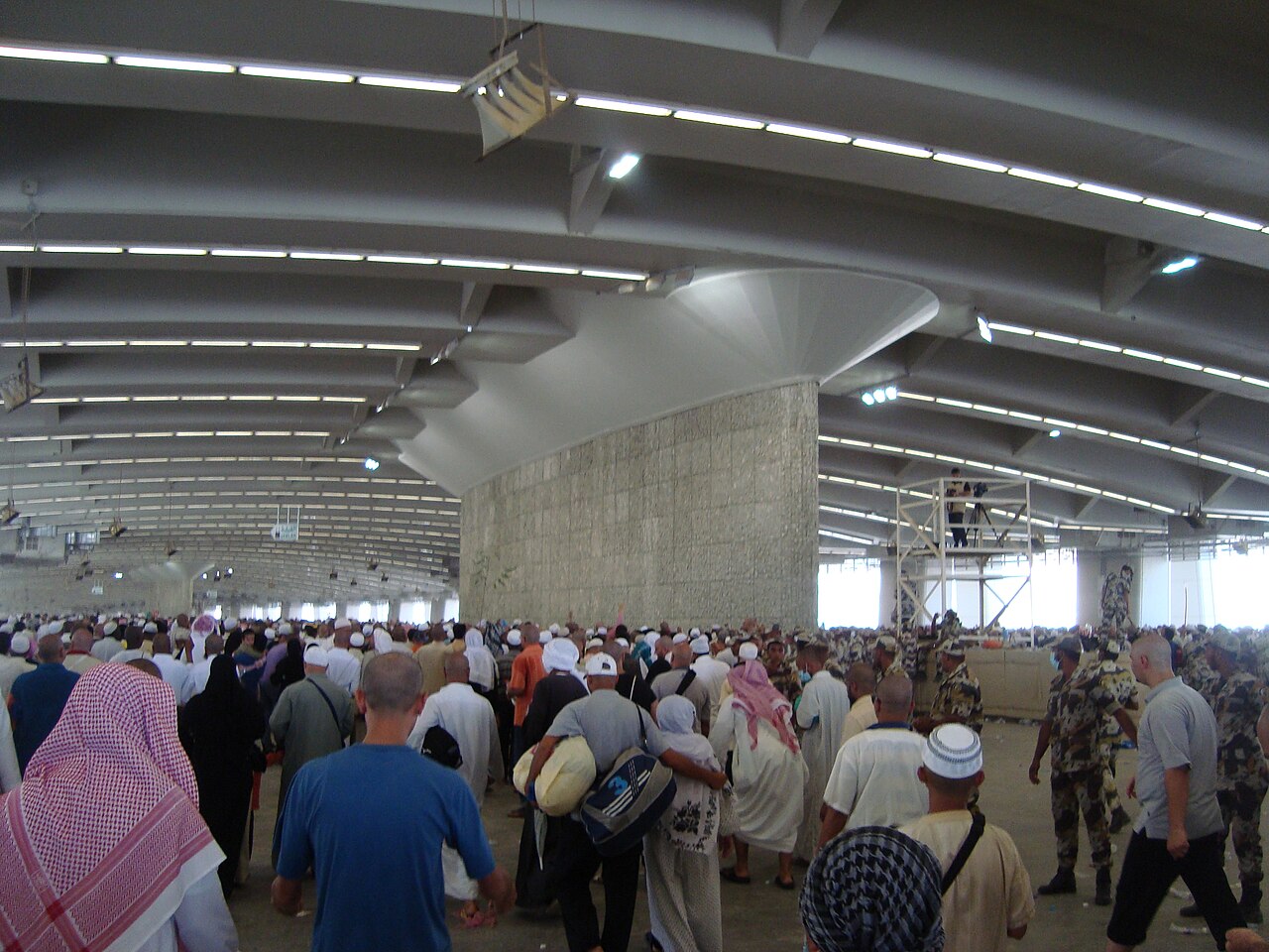 صورة Jamaraat Bridge