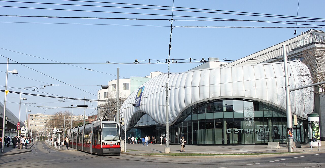 Uma fotografia de Westfield Donau Zentrum