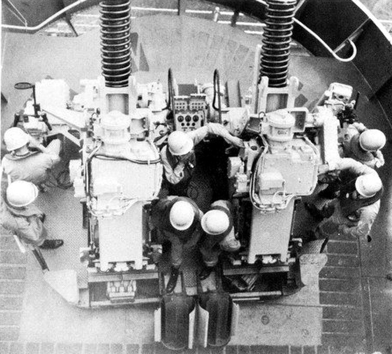 صورة USS Salem