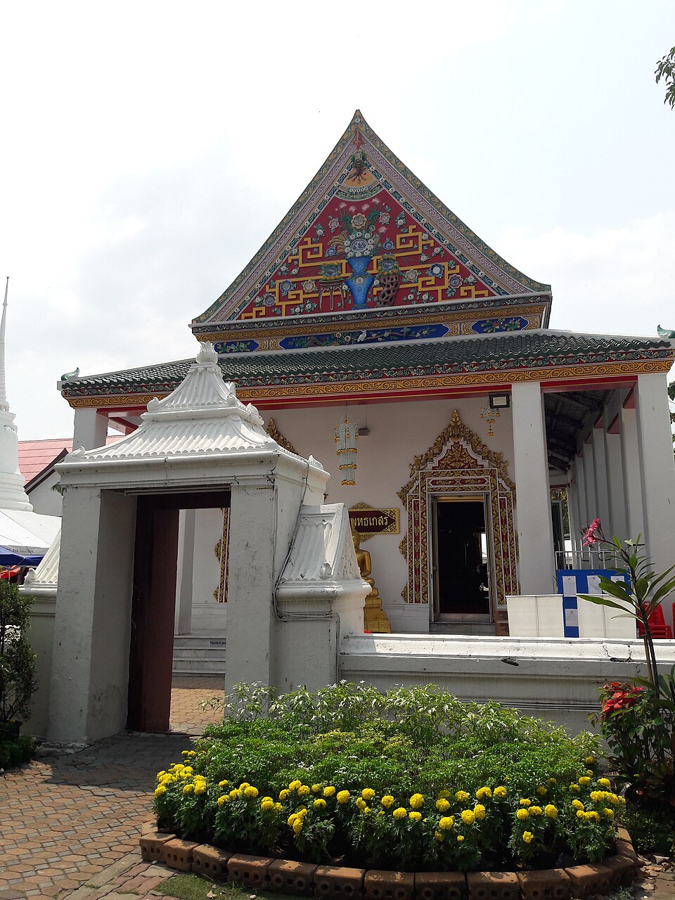 A photograph of Wat Sam Phraya